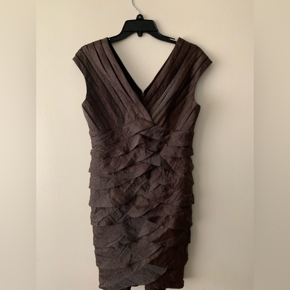 Adrianna Papell Brown Tiered V-Neck Cocktail Dress
